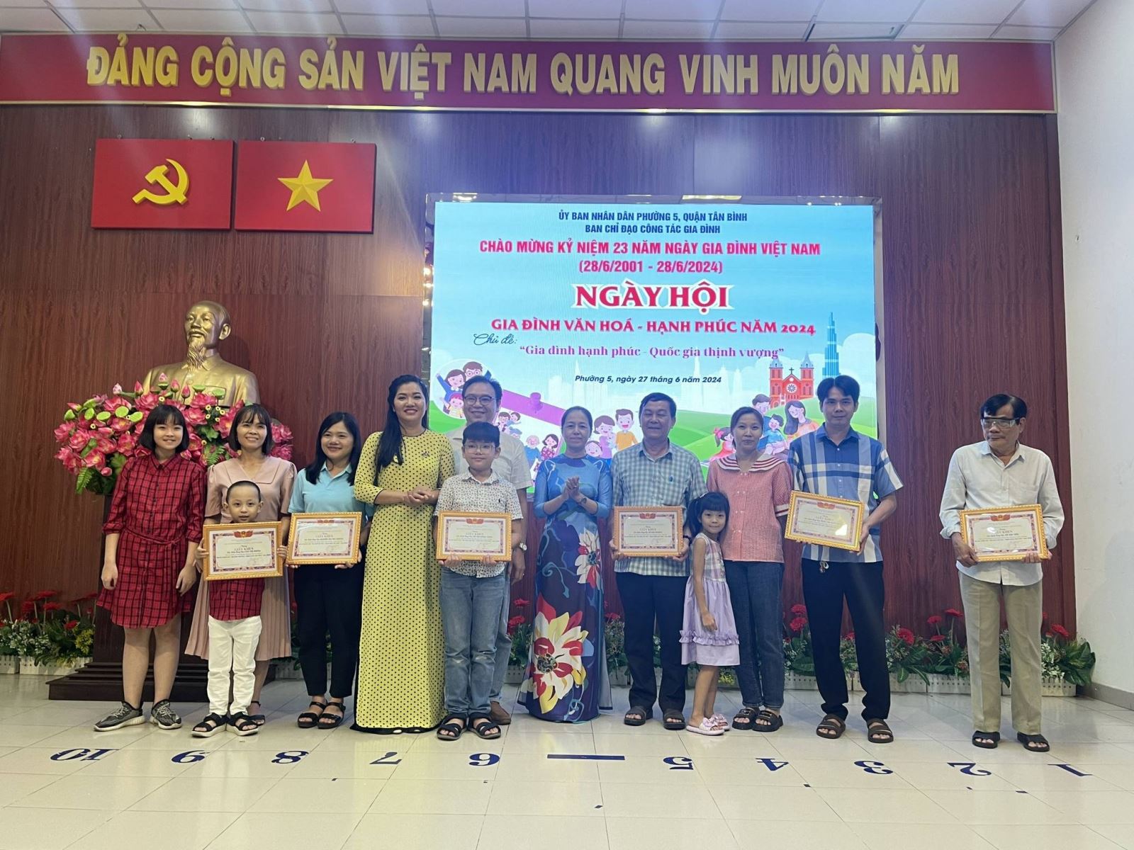 Phường 5: Tổ chức chuỗi các hoạt động chào mừng kỷ niệm 23 năm Ngày Gia đình Việt Nam (28/6/2001 - 28/6/2024)