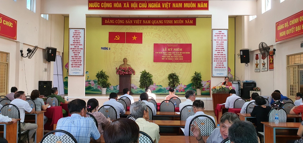Phường 8: Tổ chức Lễ kỷ niệm 130 năm ngày sinh Chủ tịch Hồ Chí Minh