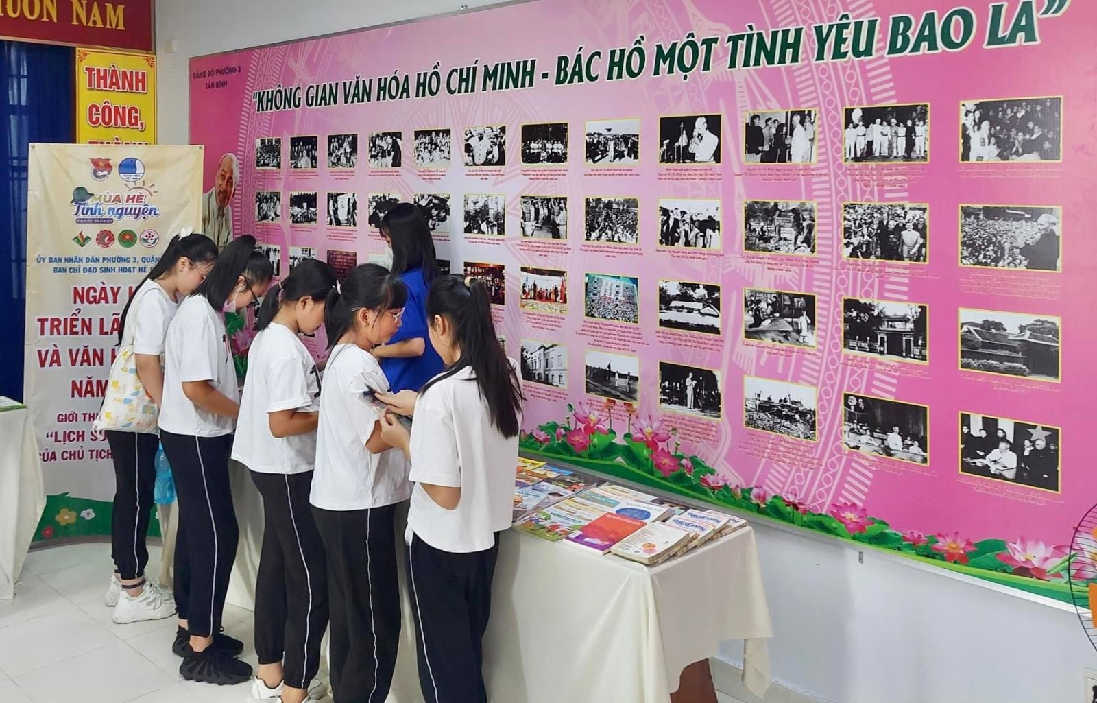 Thư viện quận Tân Bình: Tổ chức trưng bày triễn lãm sách thiếu nhi tại cơ sở Hè 2022