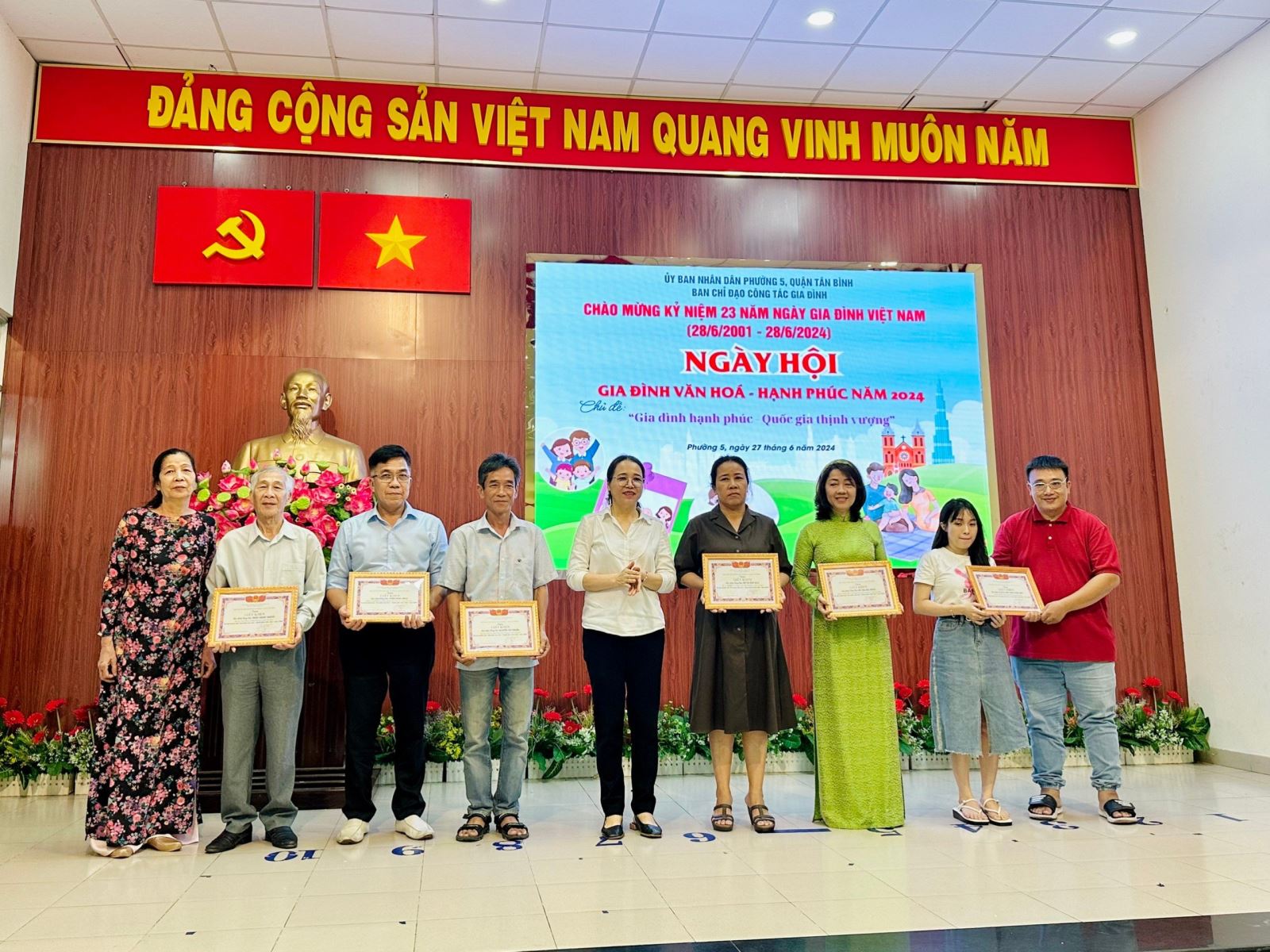 Phường 5: Tổ chức chuỗi các hoạt động chào mừng kỷ niệm 23 năm Ngày Gia đình Việt Nam (28/6/2001 - 28/6/2024)