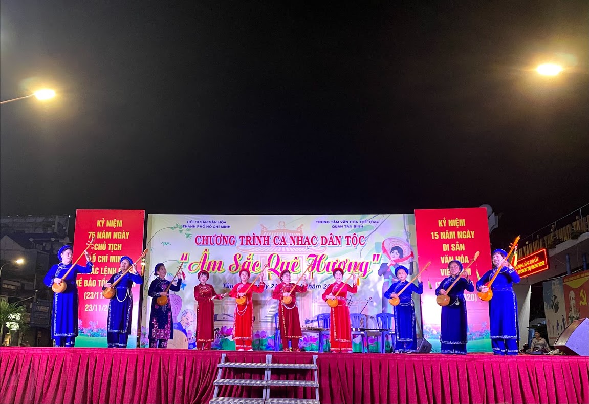 Phối hợp Hội Di sản văn hóa Thành phố Hồ Chí Minh tổ chức chương trình ca nhạc Dân tộc