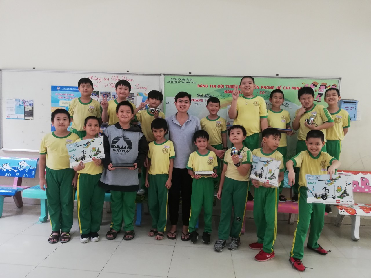 Thực hiện dự án “Thư viện thông minh lưu động” phục vụ đợt 03/2020