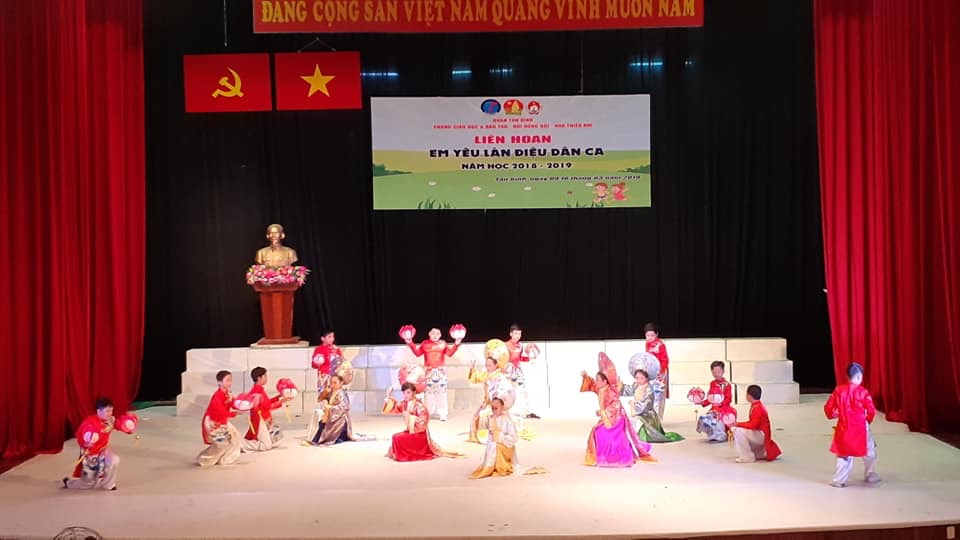 Sôi nổi liên hoan Em yêu làn điệu dân ca quận Tân Bình năm 2019