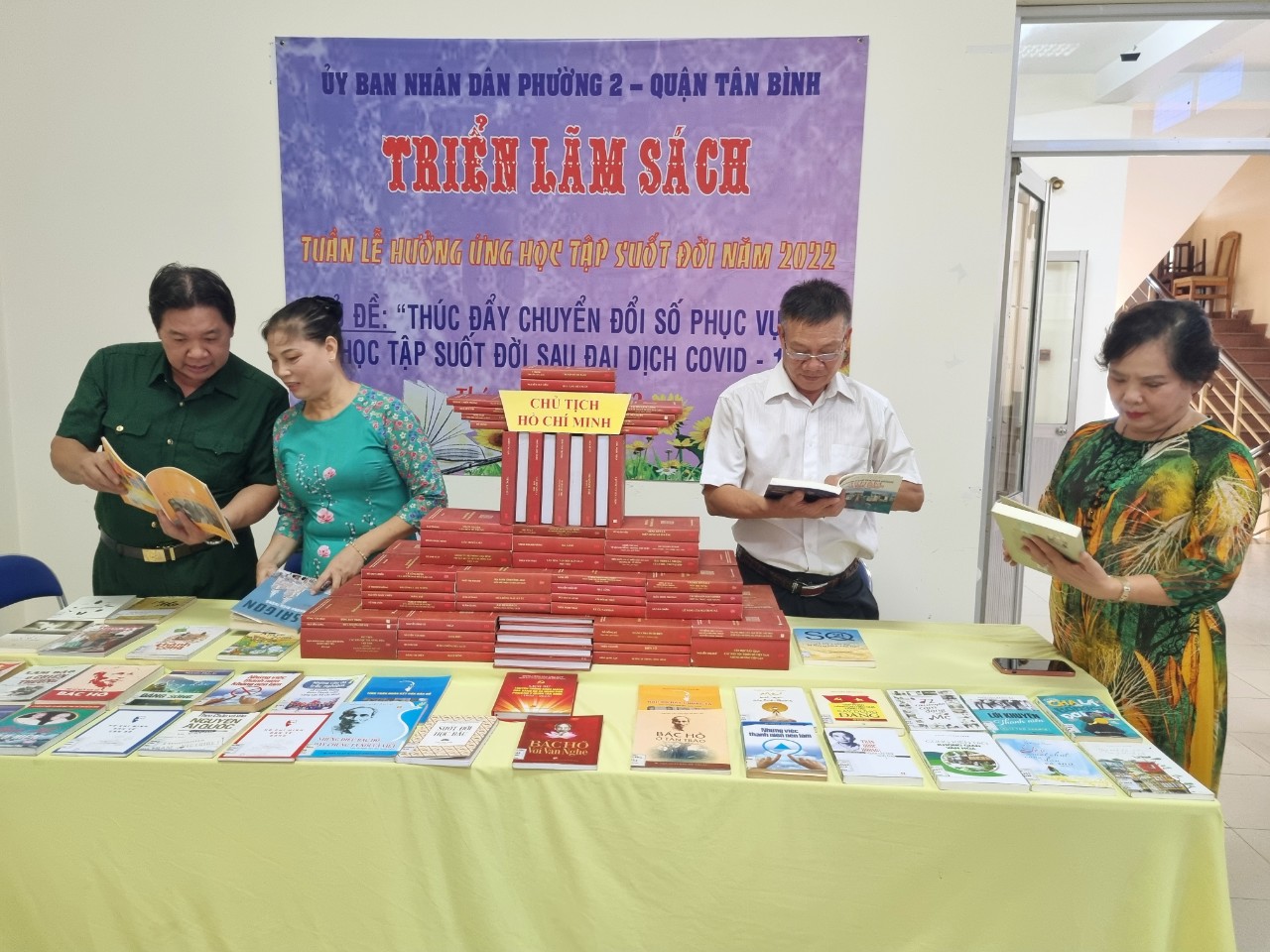 Thư viện quận Tân Bình: Tổ chức Luân chuyển sách phục vụ cơ sở đợt 1 tháng 10-11/2022
