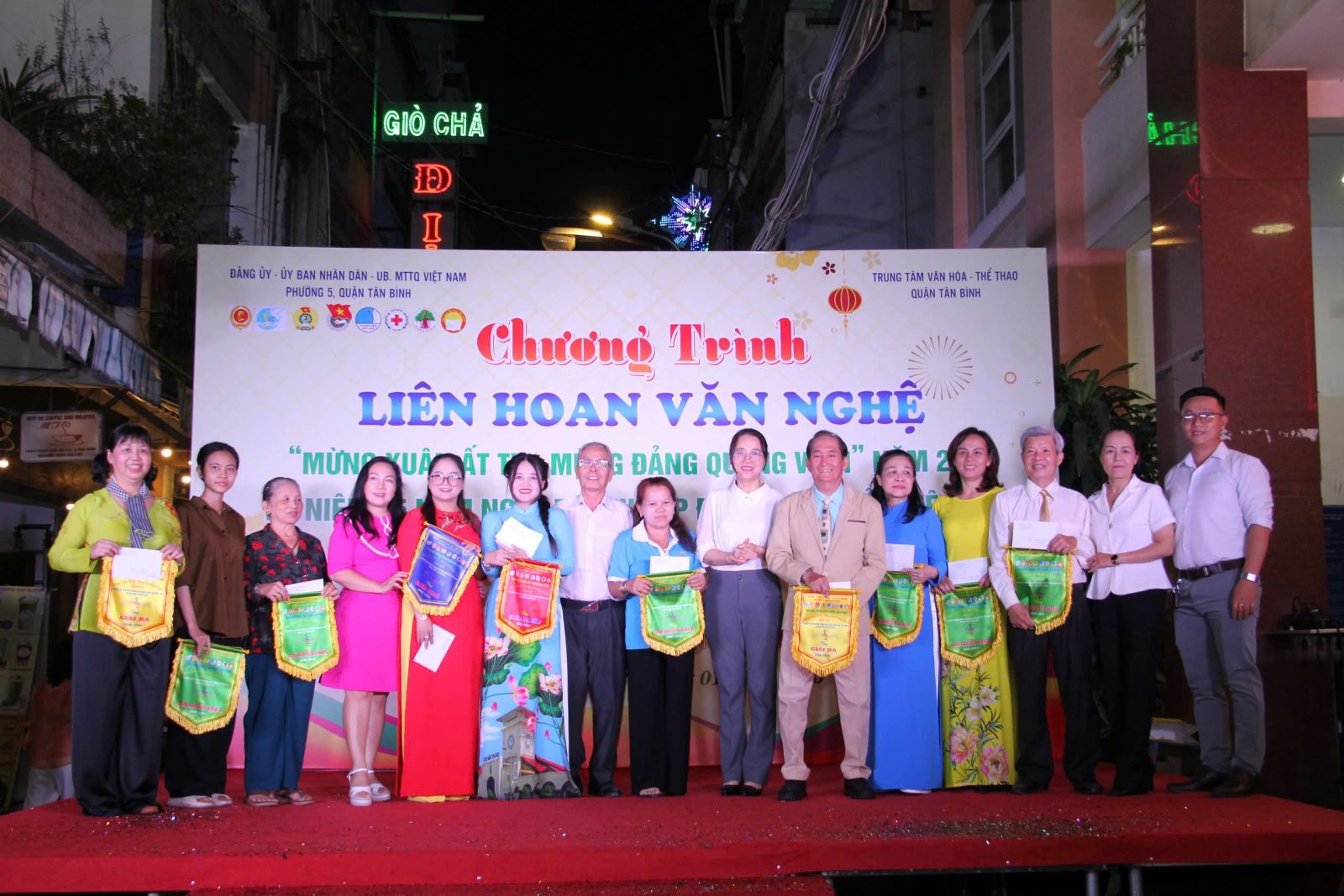 Phường 5: Tổ chức sôi nổi các hoạt động tại Ngày hội “Mừng Xuân Ất Tỵ - Mừng Đảng quang vinh” năm 2025