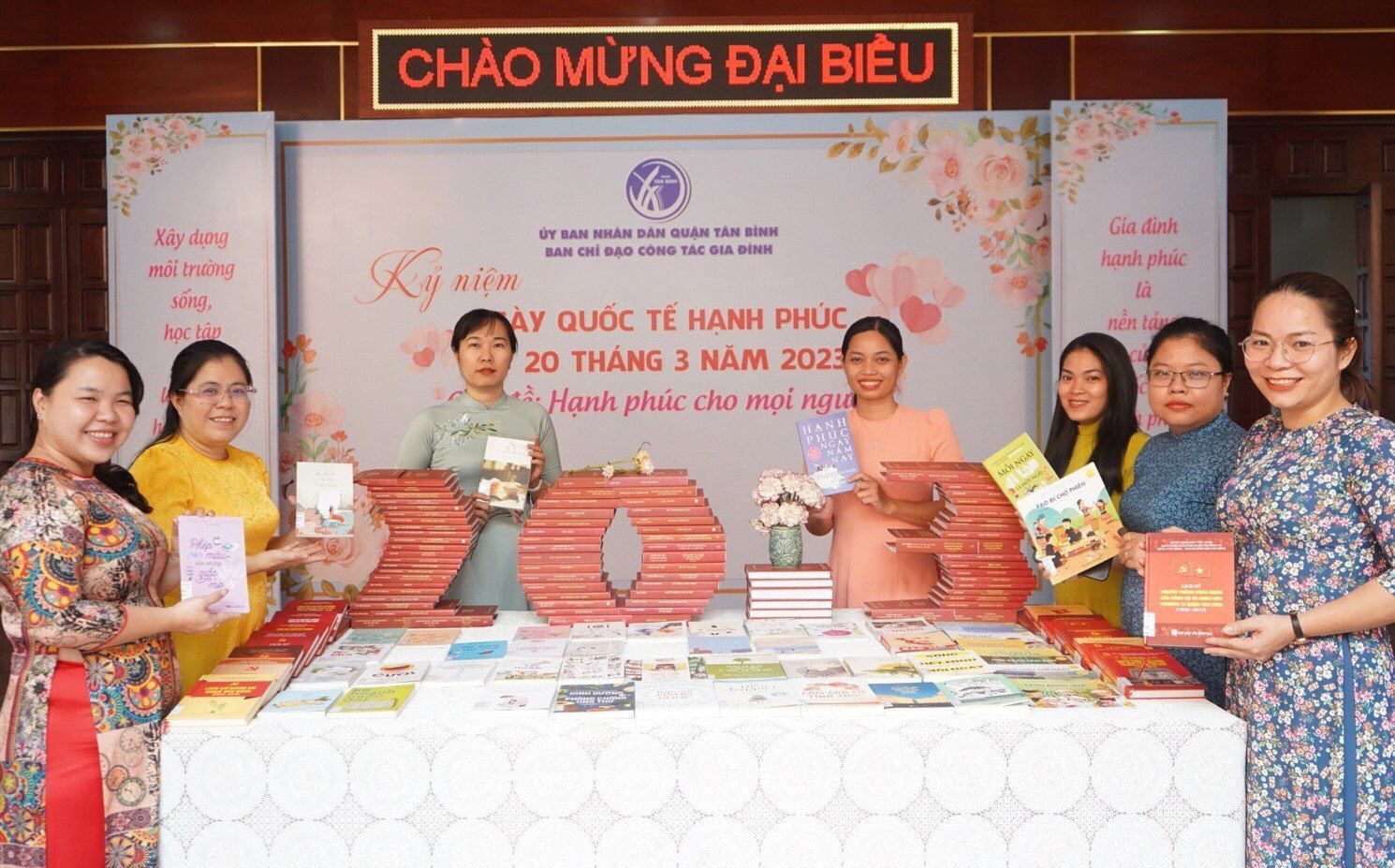 Thư viện quận Tân Bình: Tổ chức các hoạt động chào mừng Ngày Quốc tế hạnh phúc (20/3/2023)
